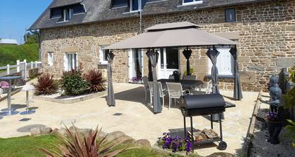 Chambres d'hĂŽtes  D M - 2 CH. 2 Ă  4 Pers