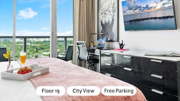 Monolocale Deluxe, vista città | 1 camera, biancheria da letto di alta qualità, cassaforte in camera