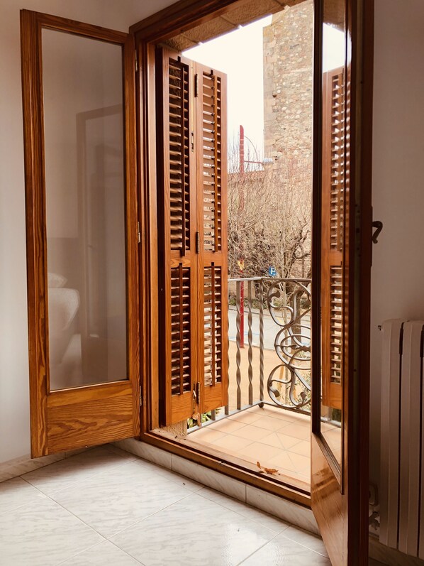 Deluxe Double or Twin Room | Balcony view - Casa de Til.lers (La Garriga)