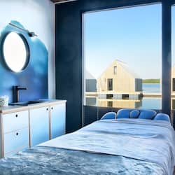 Couples treatment room(s), sauna, body treatments, sports massages