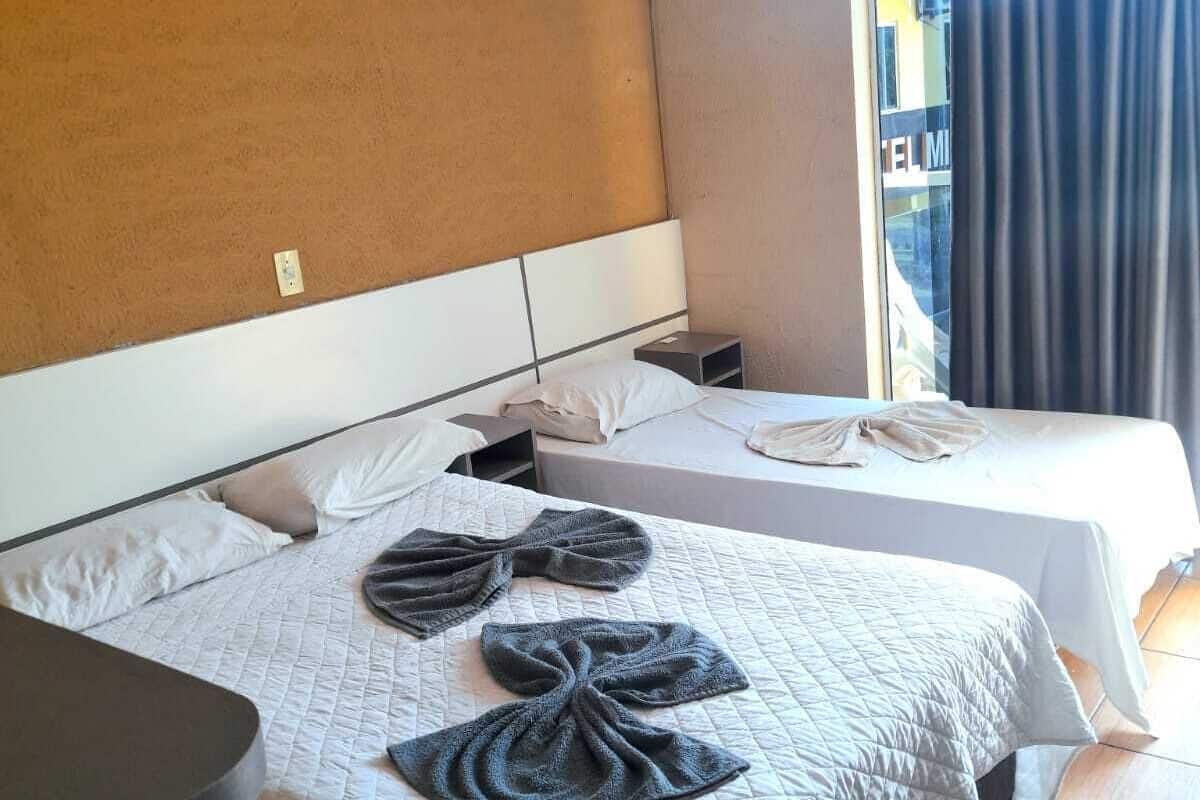 Een minibar, gratis wifi, beddengoed