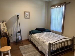2 chambres, fer et planche Ă repasser, Wi-Fi, draps fournis