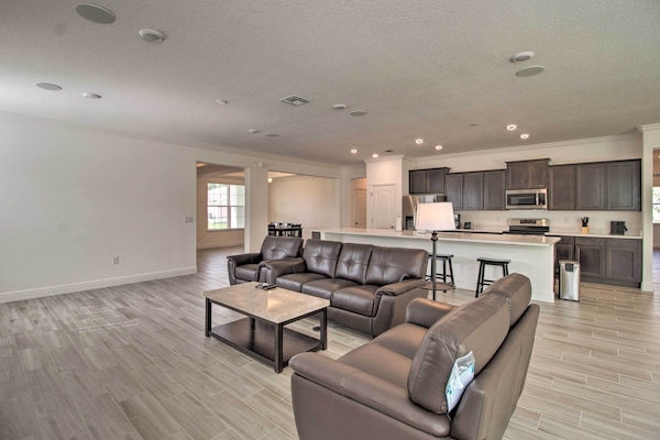 Port St. Lucie Vacation Rental | 4BR | 3BA | 3,100 Sq Ft