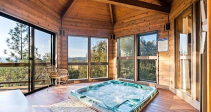 Mountain Oasis, Sleeps 24, Hot tub, Game room