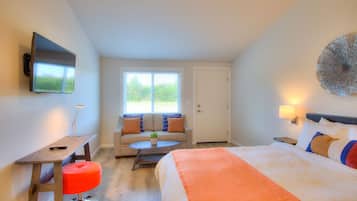 Escritorio, wifi gratis y ropa de cama