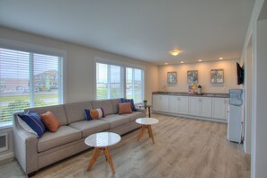 Lobby lounge - Americas Best Value Inn Ocean Shores (Ocean Shores)