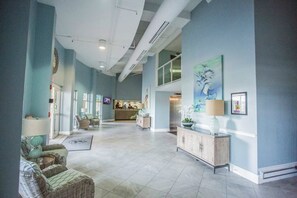 Lobby - 18th Floor Pelican Beachfront with Ocean View (Destin)