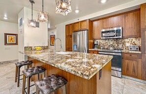 Fridge, microwave, oven, stovetop - Maui Resort Rentals: Kaanapali Alii 113 – Expansive 3BR Ground-floor Residence, Luxuriously Remodeled, Steps to the Beach! (Lahaina)