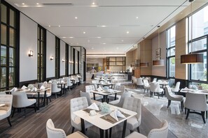 Restaurant - Yiho Hotel (Fuzhou South Railway Station)  (Fuzhou)