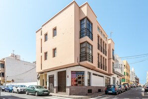 Exterior - Pizarro 2B Apartment in the City Centre (Corralejo)