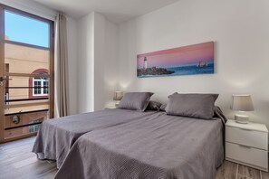 1 室のベッドルーム、アイロン / アイロン台、WiFi (無料)、ベッ ドシーツ