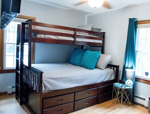 2 habitaciones, tabla de planchar con plancha y wifi gratis