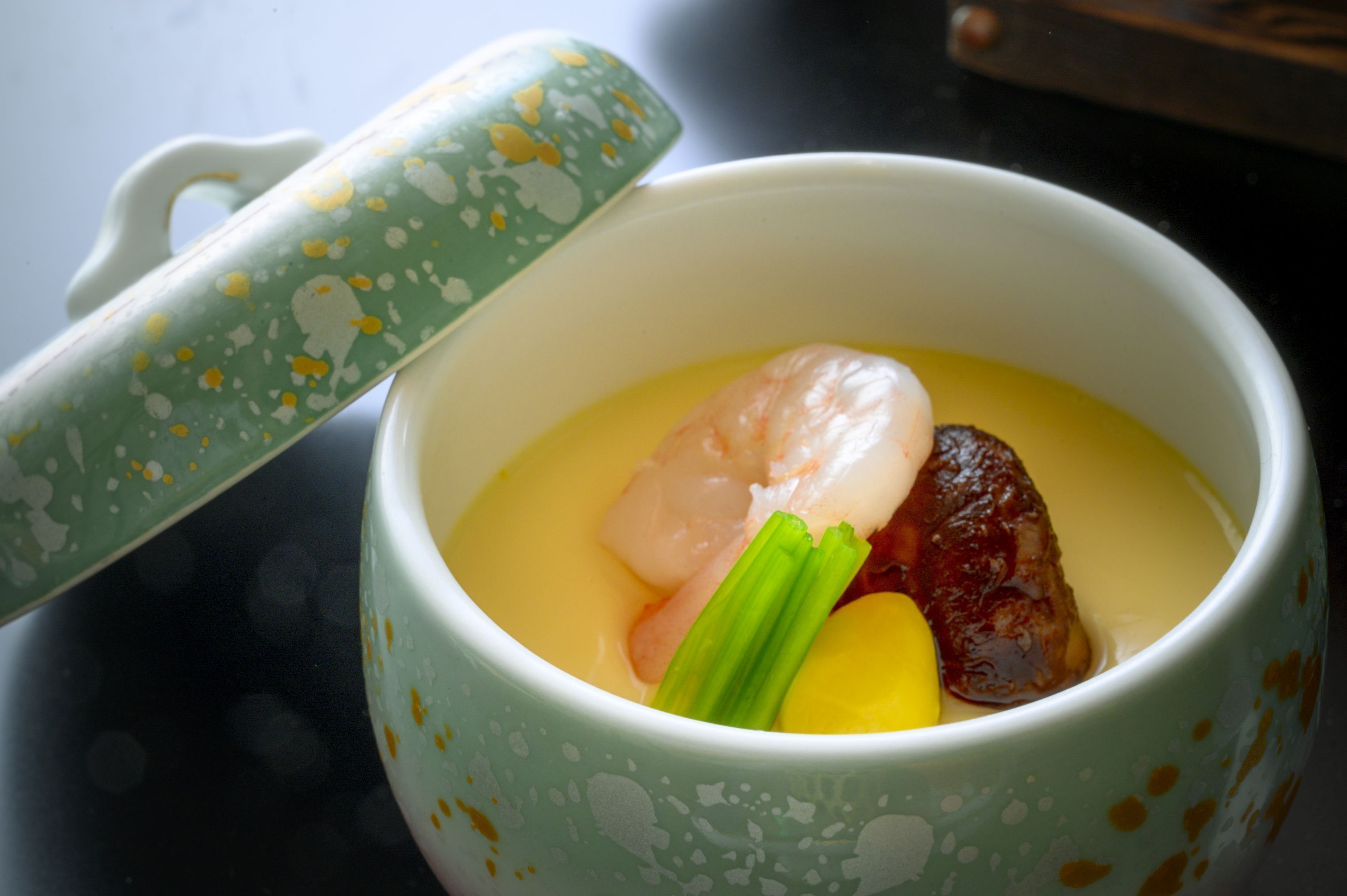 餐饮