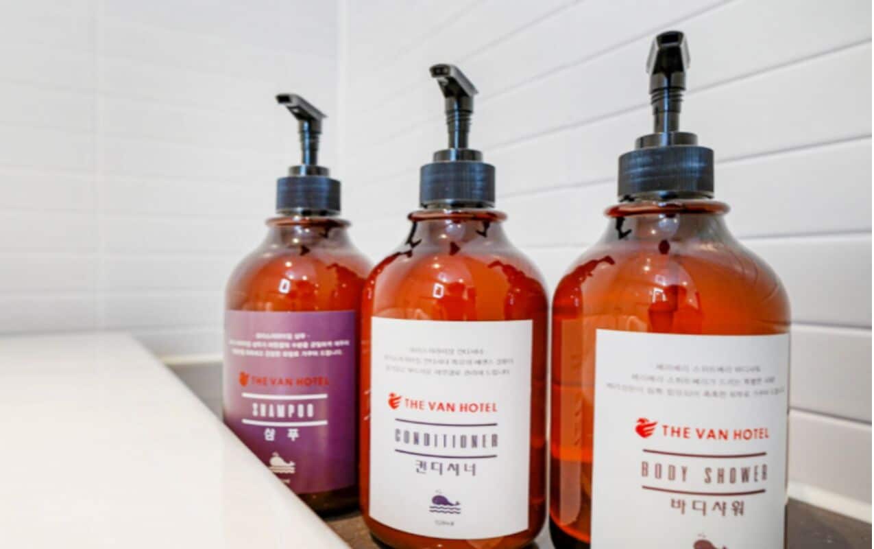 deep-soaking bathtub, hair dryer, bathrobes, slippers