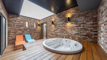 Suite Glamping | Private spa tub