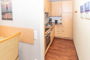 Køleskab, mikrobølgeovn, ovn, opvaskemaskine