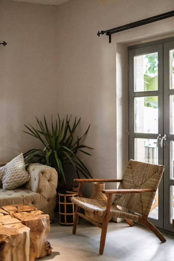 Lobby sitting area -  GAIA Alaçatı Bazaar (Cesme)