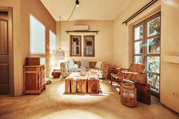Lobby sitting area -  GAIA Alaçatı Bazaar (Cesme)