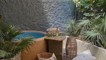 Exclusive Garden Suite | Memory foam beds, in-room safe, desk, laptop workspace