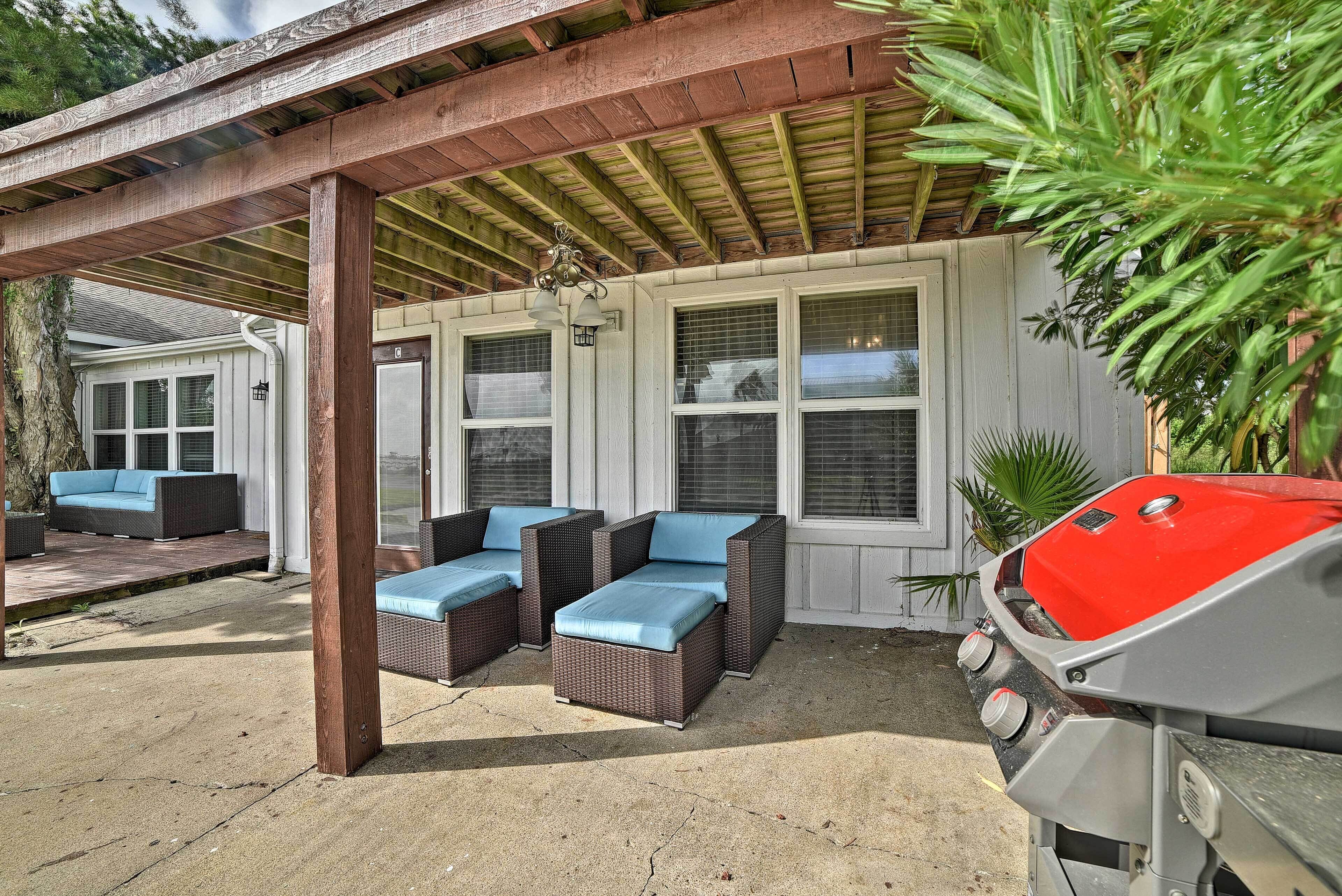 'Casa Familia' - Rockport Bayfront Studio w/ Patio