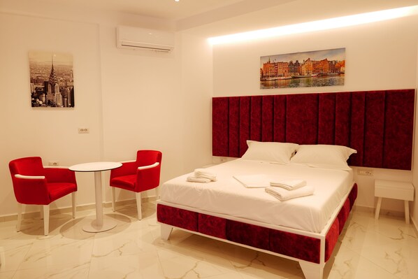 Hypo-allergenic bedding, desk, blackout curtains, soundproofing