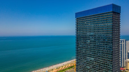 Beach/ocean view