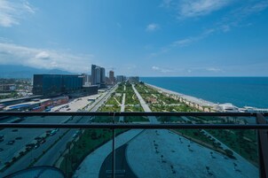 Habitación doble superior, vistas al mar | Balcón