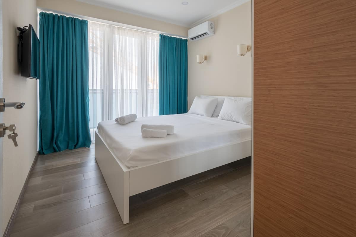 Chambre Deluxe double, vue sur la mer | Rideaux d’obscurcissement, système d’insonorisation