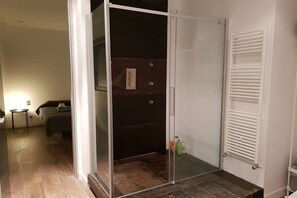 Villa, 4 soverom | Dusj på badet
