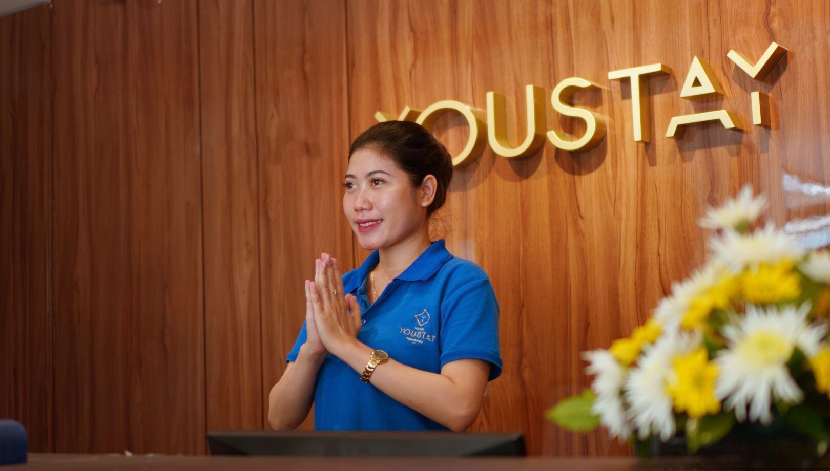 Quầy tiếp tân