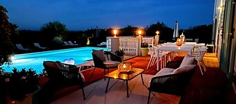 Villa Casa Collina - Castelfalfi - Tuscany - Saltwater pool- Airco & VIP Service