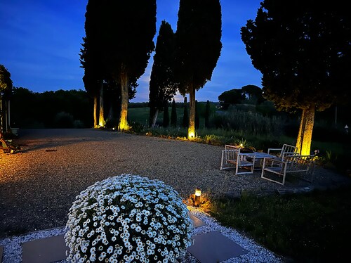 Villa Casa Collina - Castelfalfi - Tuscany - Saltwater pool- Airco & VIP Service