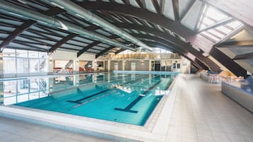 Exercise/lap pool