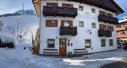 Comfortable Ground Floor Apartment in Sesto