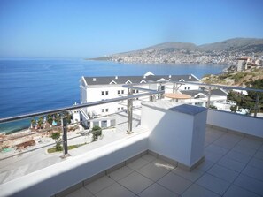 Beach/ocean view - Beva Hotel (Sarandë)