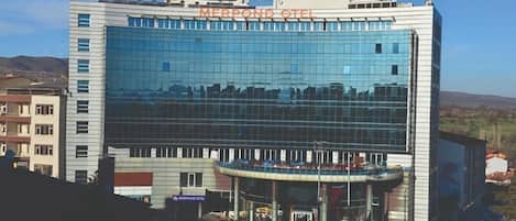 واجهة المنشأة