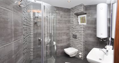 Ferienhaus Holiday Home Domki Raj