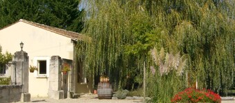 5 quality gites on a magnificent renovated 19th Century Charentais farm 