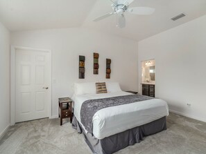 3 bedrooms, iron/ironing board, Internet, bed sheets