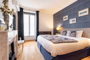 2 bedrooms, in-room safe, desk, soundproofing