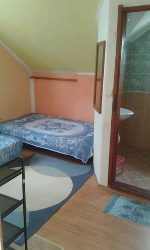 3 bedrooms, WiFi