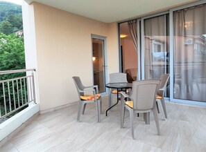 Family Apartment (7) | Balcony