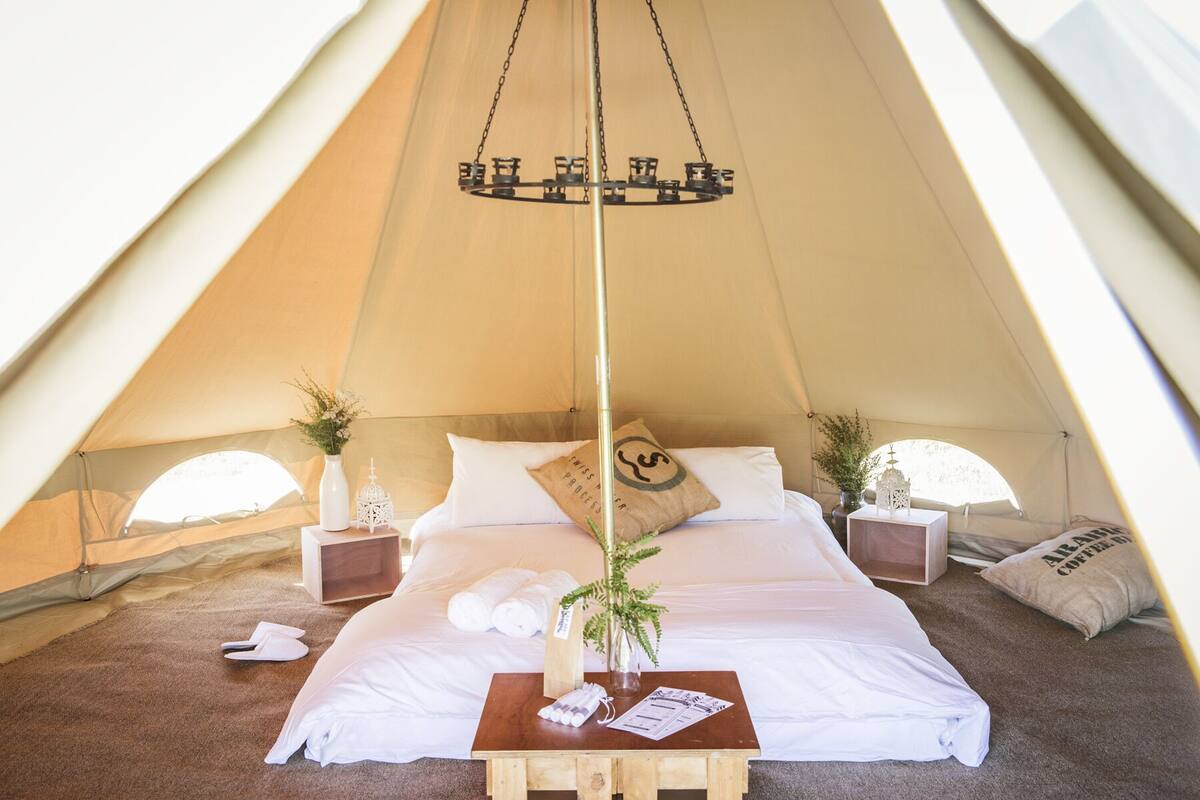 四人房, 海景 (Kentia Teepee) | 埃及棉床單、高級寢具、記憶床墊、筆電工作空間