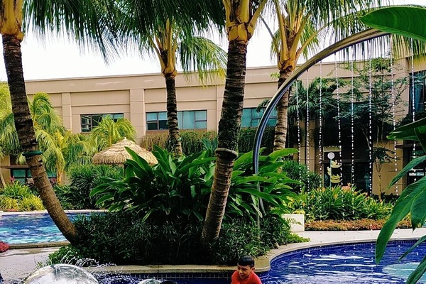 Pool