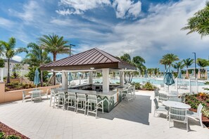 Outdoor dining - 1570 Carey Palm Circle (Kissimmee)