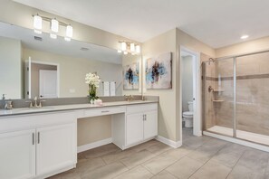 Hus (5 Bedrooms) | Bekvämlighet