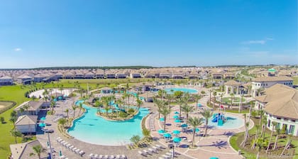 Stylish Home W/private Pool&spa, Near Disney!