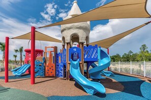 Property amenity - Beautiful Townhome W/pool &free Resort Access! (Kissimmee)