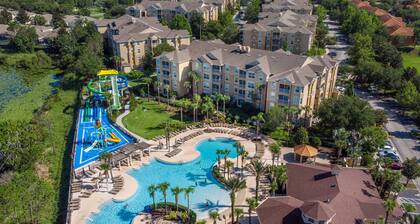 Spacious Home W/private Pool/spa & Free Waterpark!
