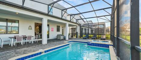 House (Multiple Bedrooms) | Front of property